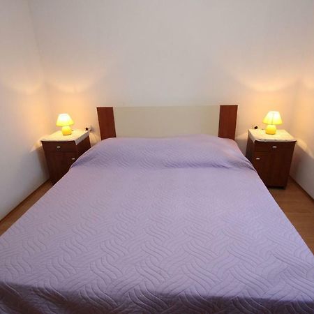 Apartment Sasa Bozac Пореч Екстер'єр фото