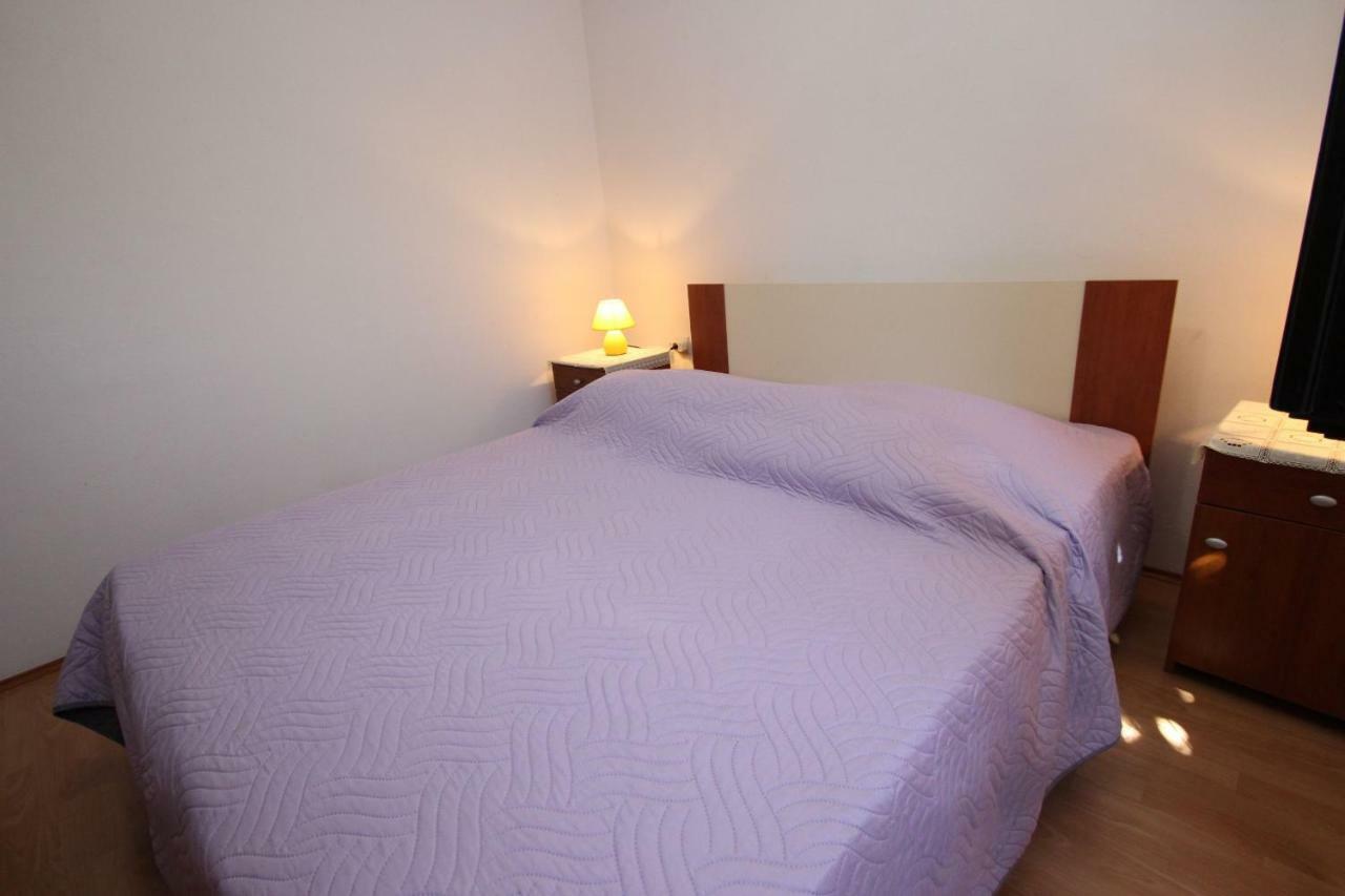 Apartment Sasa Bozac Пореч Екстер'єр фото
