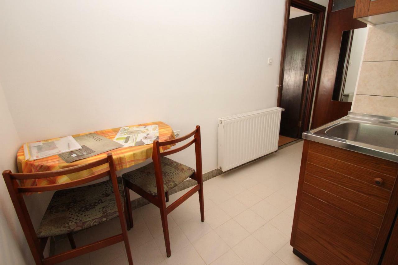 Apartment Sasa Bozac Пореч Екстер'єр фото