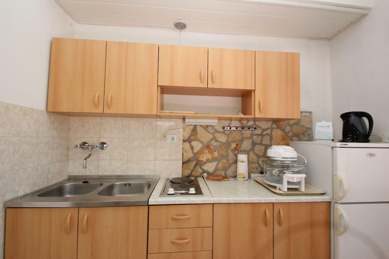 Apartment Sasa Bozac Пореч Екстер'єр фото