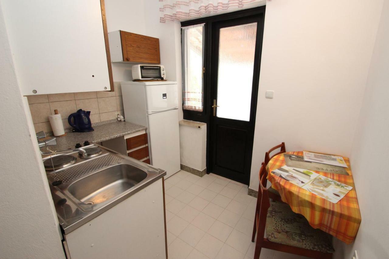 Apartment Sasa Bozac Пореч Екстер'єр фото